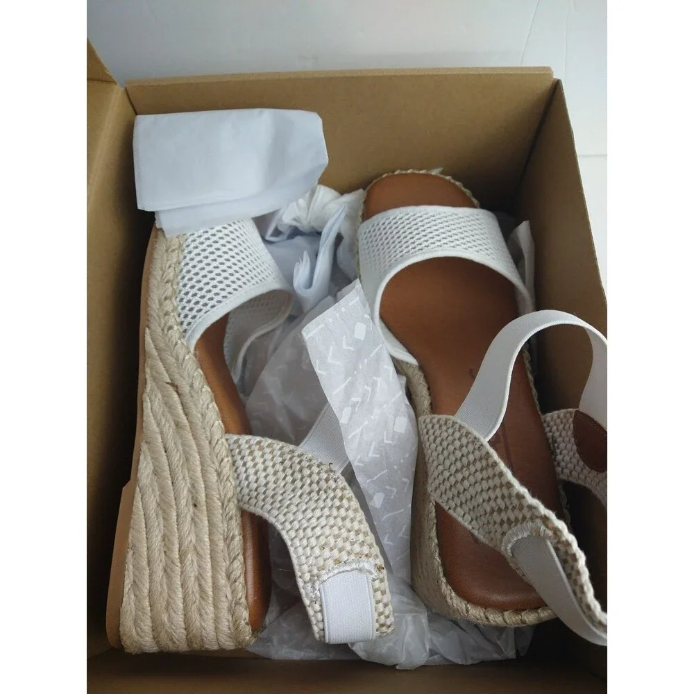 Zodiac Woman 10M Noreen White Mesh Fabric Wedge Slingback Sandals Casual